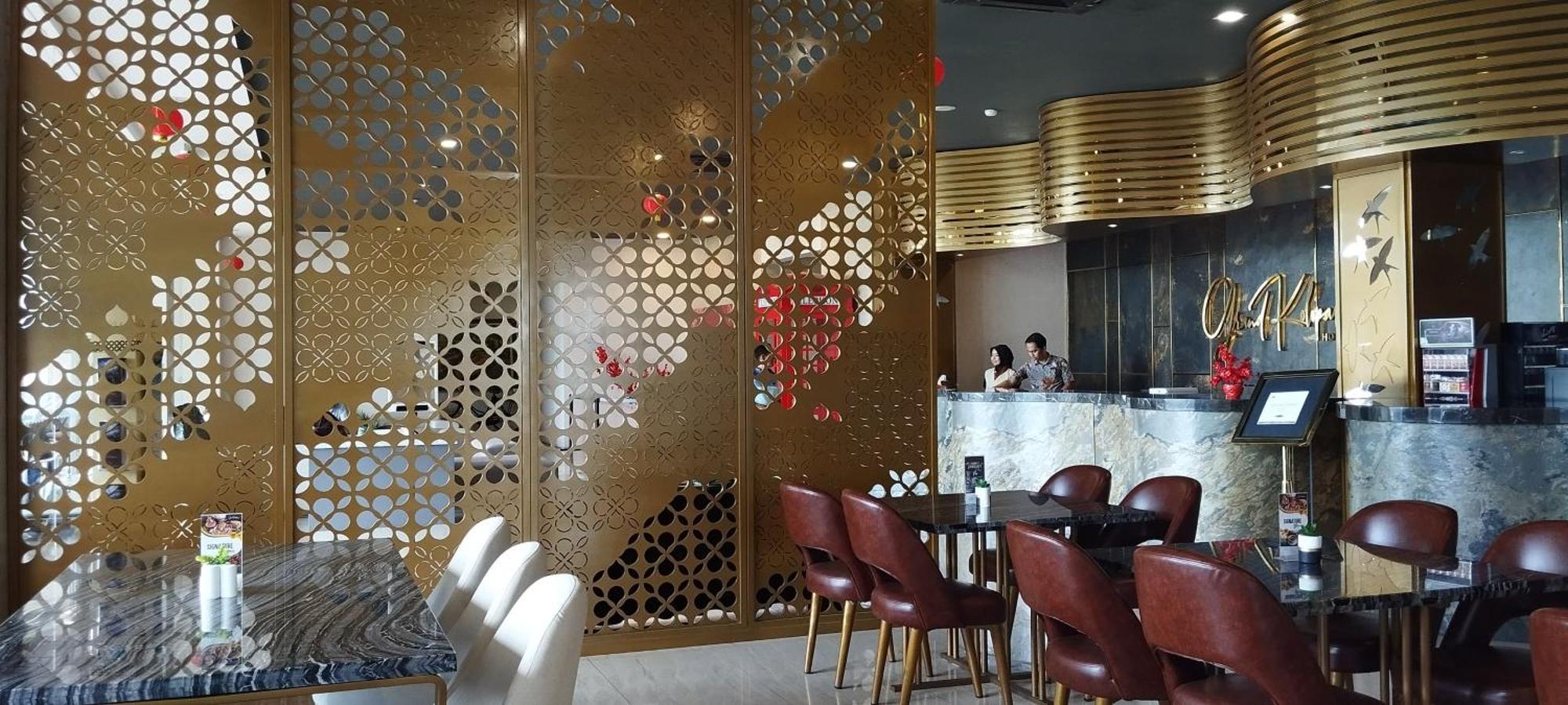 Grand Kolopaking Hotel Kebumen Kültér fotó
