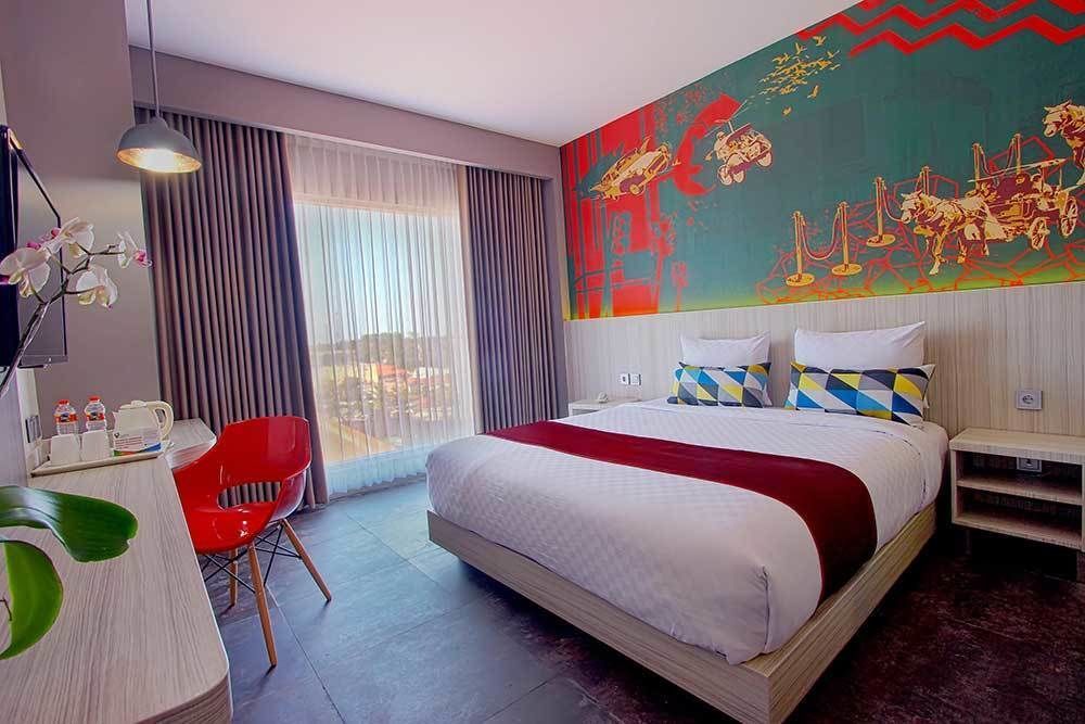 Grand Kolopaking Hotel Kebumen Kültér fotó