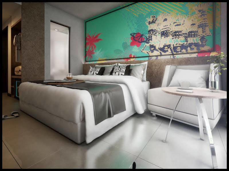 Grand Kolopaking Hotel Kebumen Kültér fotó